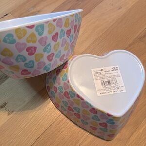 NWT Set of 2 Heart-Shaped White Bowls with Colorful Hearts